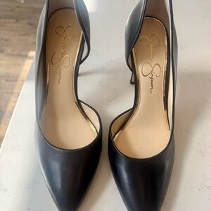 NEW!! Jessica Simpson Classic Black Heels- size 9